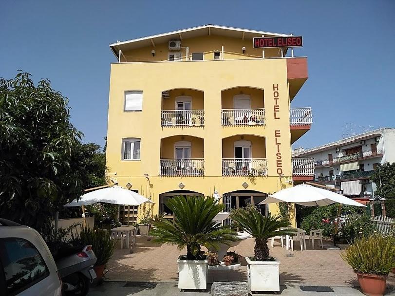 Hotel Eliseo Giardini Naxos Eksteriør billede