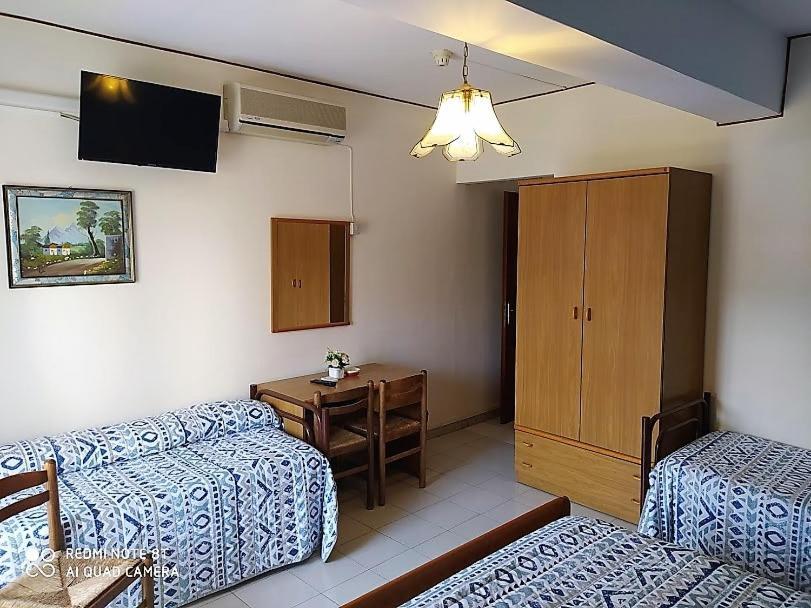 Hotel Eliseo Giardini Naxos Eksteriør billede