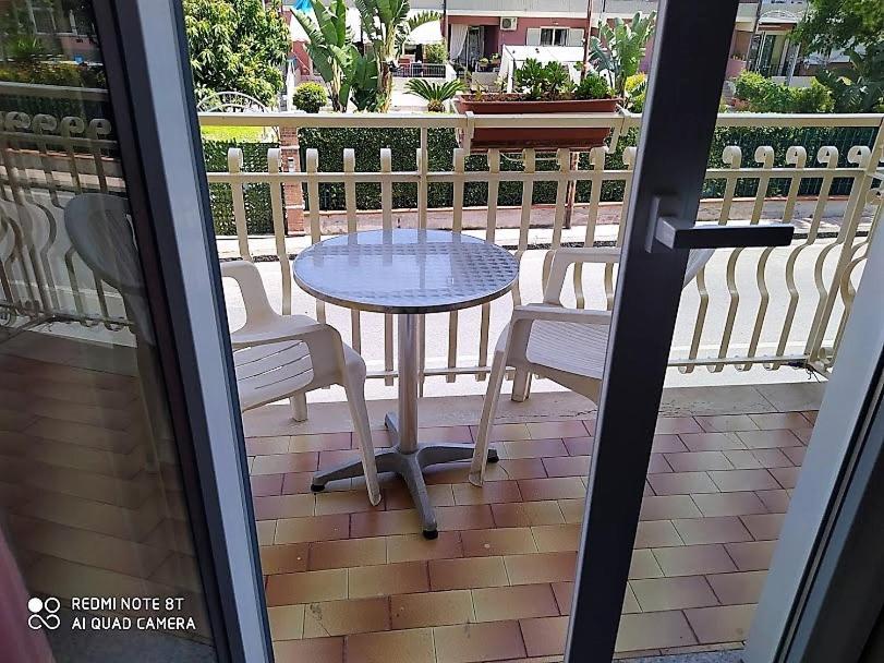 Hotel Eliseo Giardini Naxos Eksteriør billede