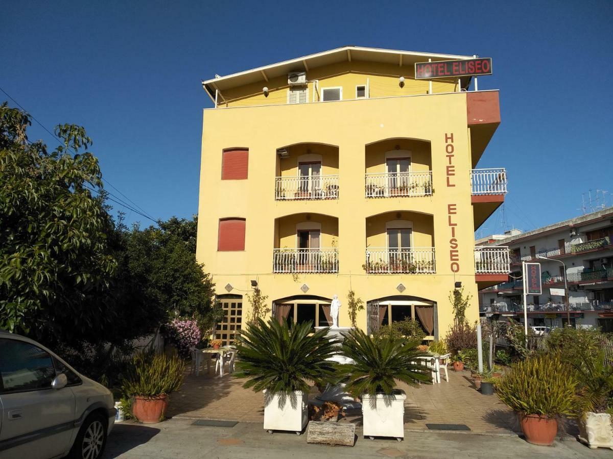 Hotel Eliseo Giardini Naxos Eksteriør billede