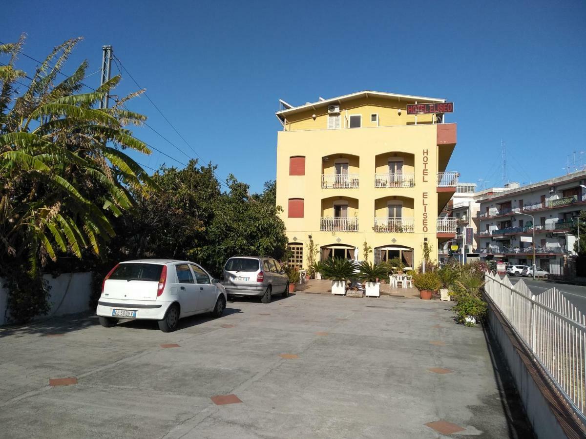 Hotel Eliseo Giardini Naxos Eksteriør billede
